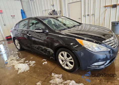 2013 Hyundai Sonata Se z USA, uszkodzony, nr VIN 5NPEC4ACXDH686280